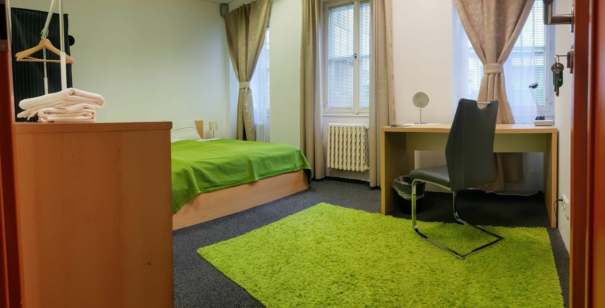 Quiet Courtyard Apartment Praga Exterior foto